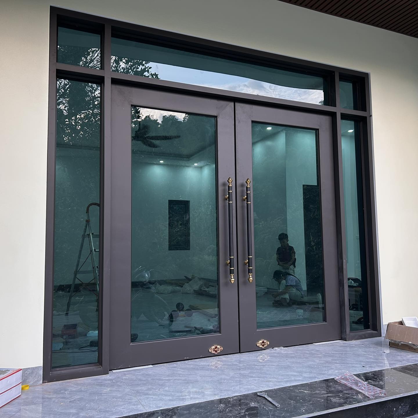 Bộ cửa nhôm kính tại làng Dạ, Cam Đường, Lào Cai